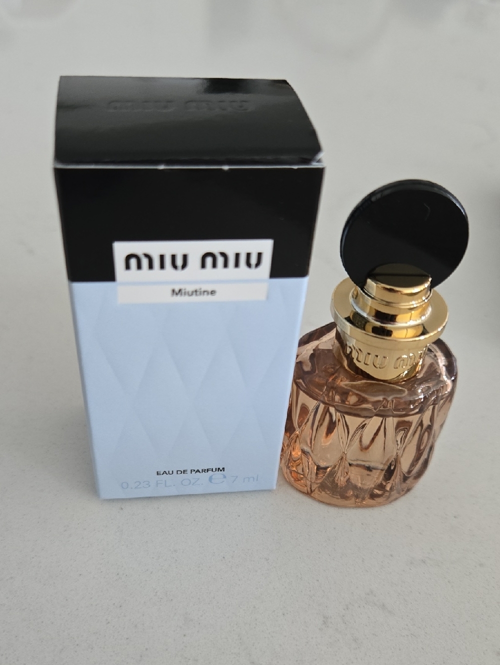 New In Box Miu Miu Miutine Deluxe Trvl Glass Bottle & Sample